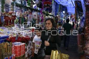 MERCADO LA ACOCOTA . FERIA NAVIDEÑA
