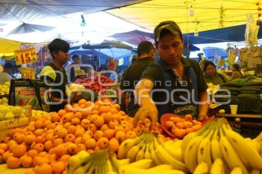 TLAXCALA . FRUTA DE TEMPORADA