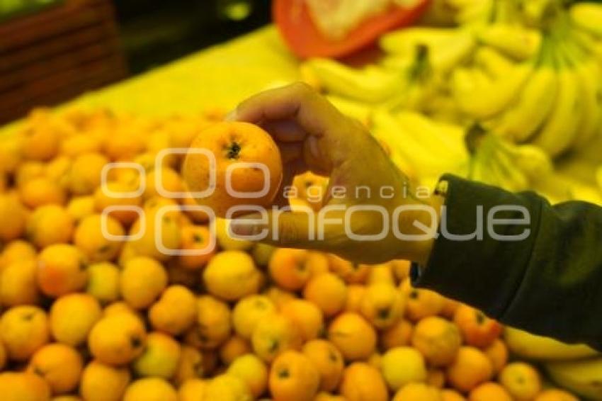 TLAXCALA . FRUTA DE TEMPORADA