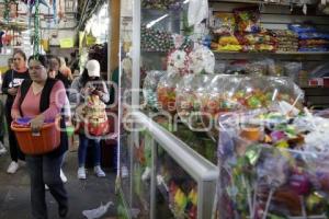 ECONOMÍA . DULCERÍAS