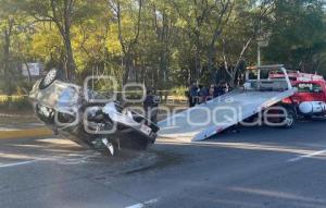 VOLCADURA . CALZADA ZARAGOZA