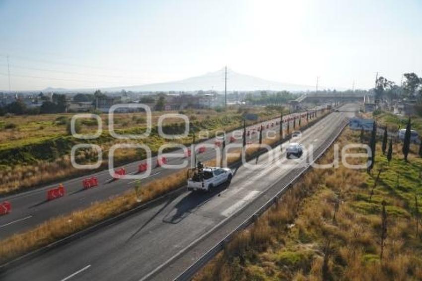 TLAXCALA . CARRETERA VACÍA