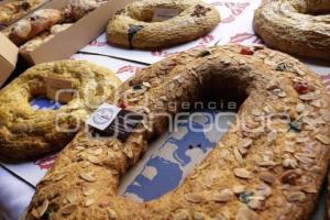 TURISMO . FERIA DE LA ROSCA