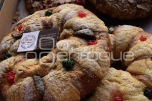 TURISMO . FERIA DE LA ROSCA