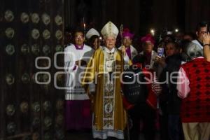 CATEDRAL . PUERTA DEL PERDÓN
