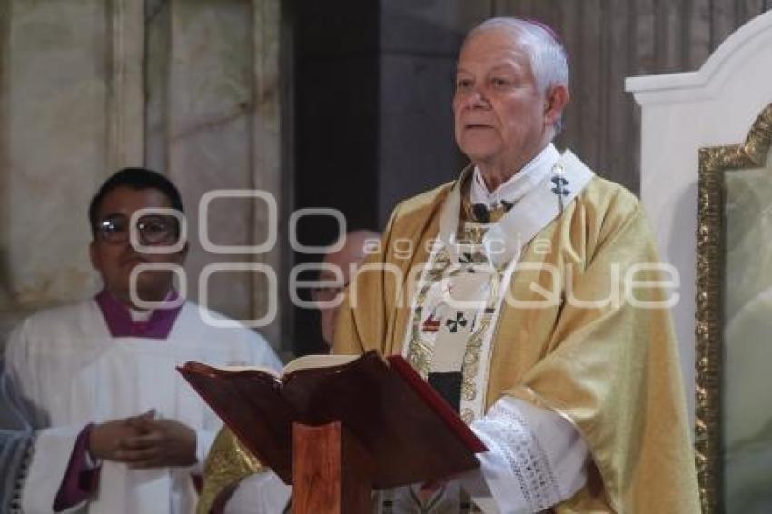 MISA . PUERTA DEL PERDÓN