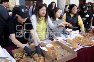 SAN PEDRO CHOLULA . FERIA DE LA ROSCA