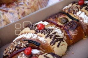 SAN PEDRO CHOLULA . FERIA DE LA ROSCA