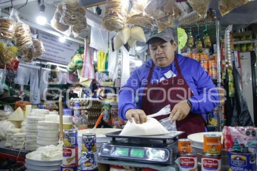 MERCADO . AÑO NUEVO