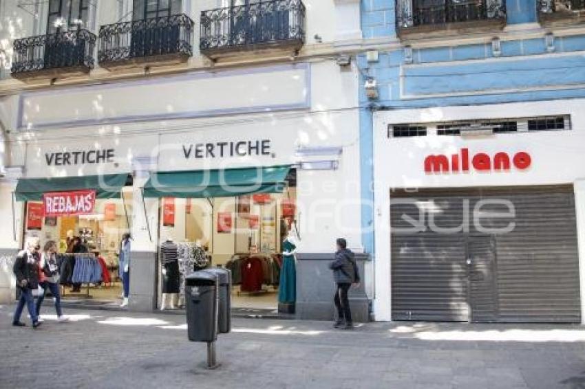 AÑO NUEVO . LOCALES CERRADOS