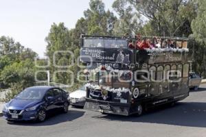 TURISTAS . LOS FUERTES