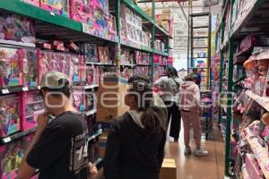 VENTA DE JUGUETES . CENTROS COMERCIALES