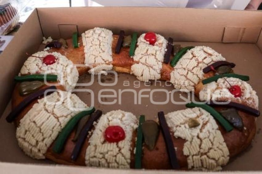 EL CARMEN . FERIA DE LA ROSCA