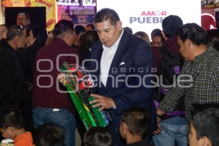 FESTIVAL NAVIDEÑO POR AMOR A PUEBLA