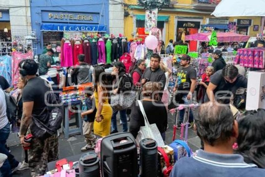 VENDEDORES AMBULANTES