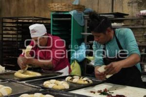 ELABORACIÓN ROSCA DE REYES