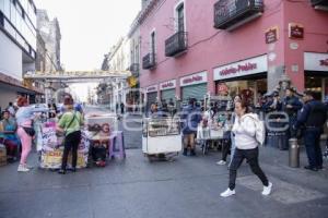 MANIFESTACIÓN . AMBULANTES
