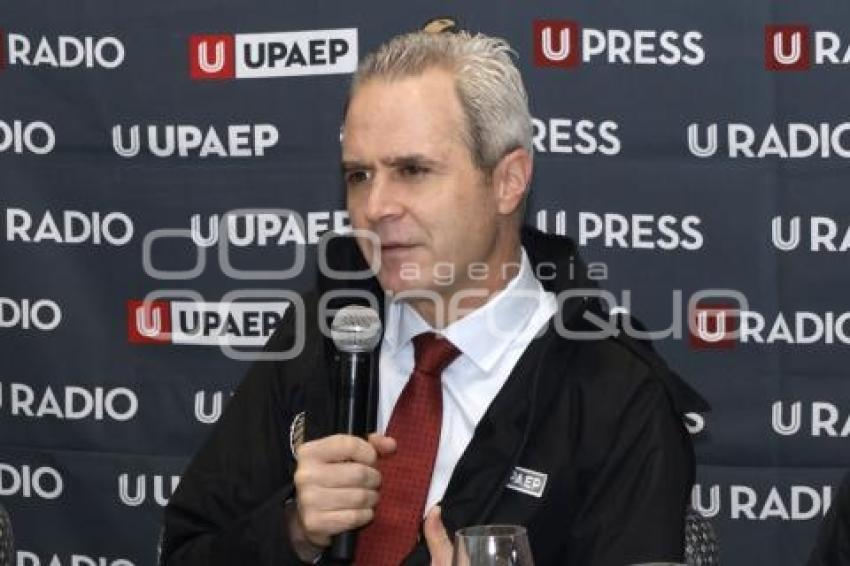 UPAEP . EMILIO BAÑOS