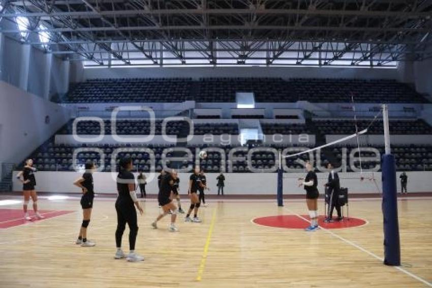 VOLEIBOL . GUERRERAS DE PUEBLA