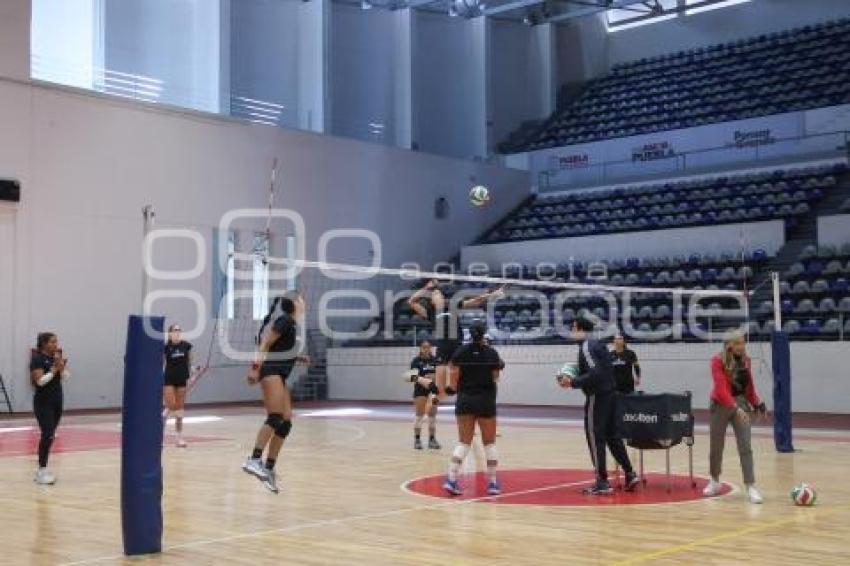 VOLEIBOL . GUERRERAS DE PUEBLA