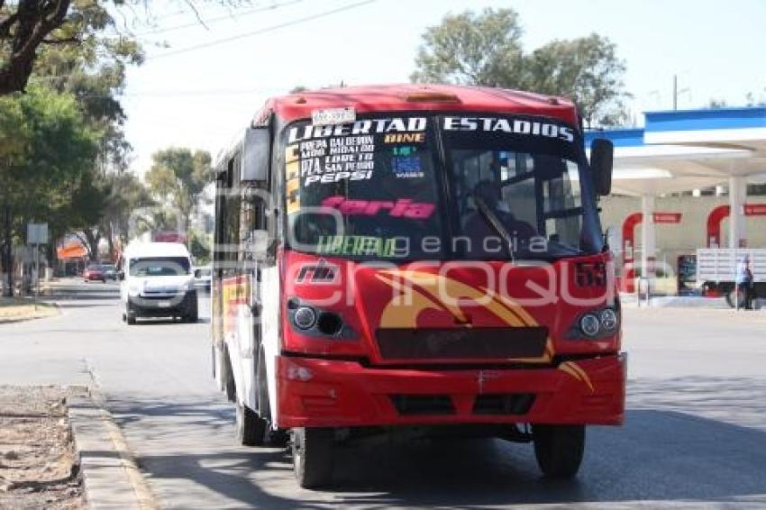 TRANSPORTE PÚBLICO
