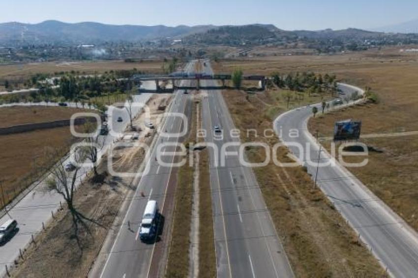 NUEVA CASETA . VÍA ATLIXCÁYOTL