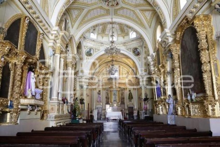 PARROQUIA DIVINO SALVADOR