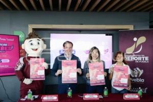 AYUNTAMIENTO . CARRERA MUJERES