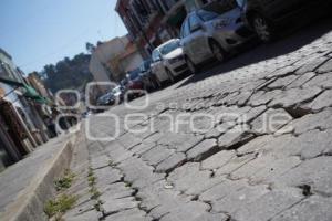TLAXCALA . HUNDIMIENTO DE ADOQUÍN