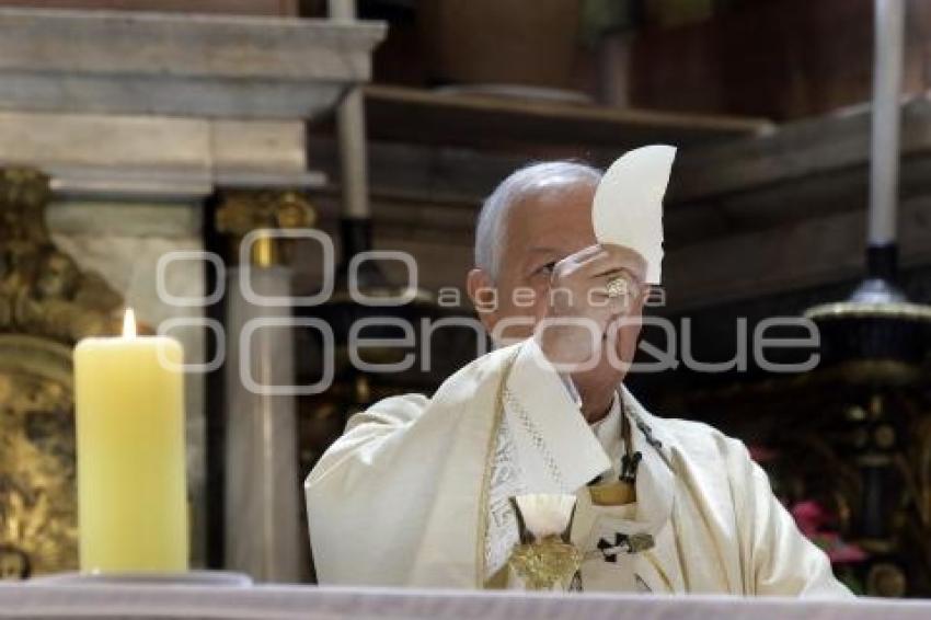 MISA DOMINICAL . CATEDRAL