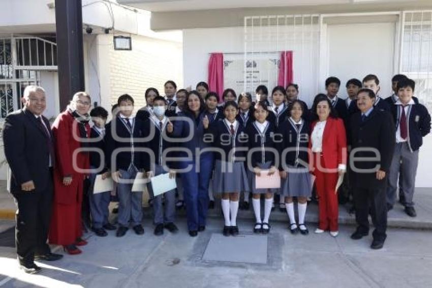 SAN ANDRÉS CHOLULA . ENTREGA BIBLIOTECA