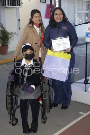 SAN ANDRÉS CHOLULA . ENTREGA BIBLIOTECA