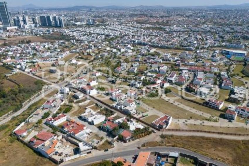 LOMAS DE ANGELÓPOLIS