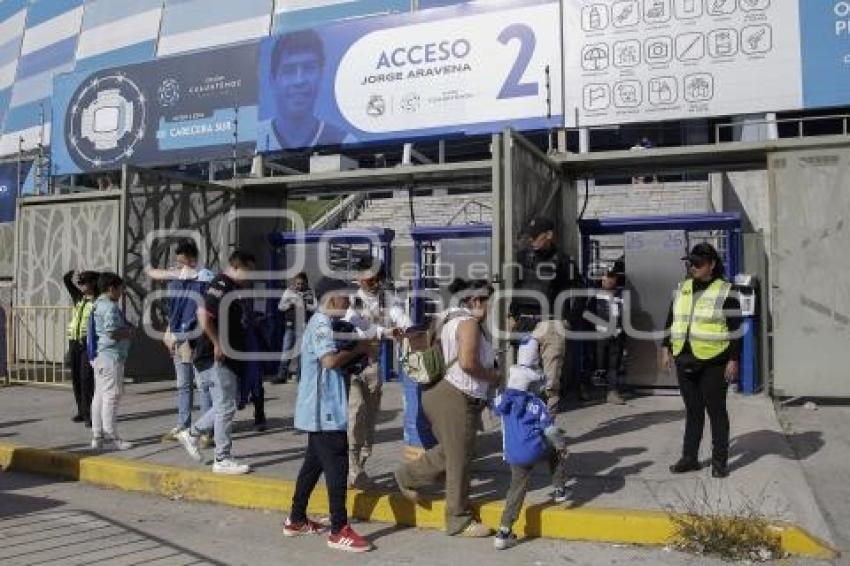 FÚTBOL . PUEBLA VS MAZATLÁN