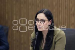 COMPARECENCIA . MEDIO AMBIENTE