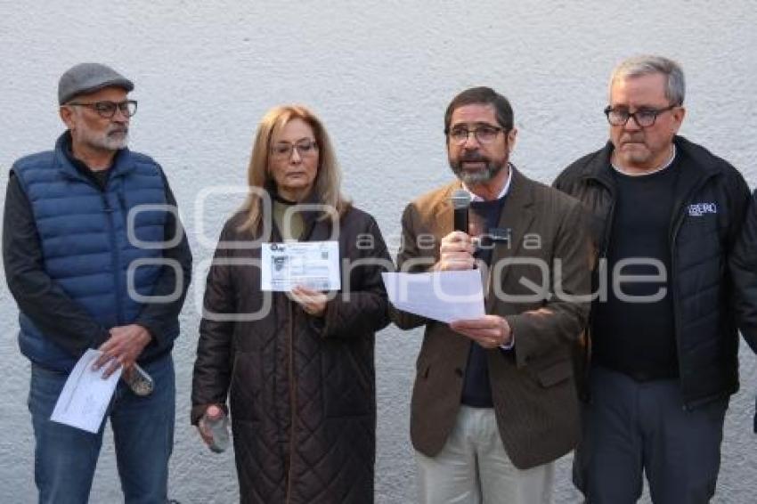 IBERO . CASO LEONARDO ESCOBAR