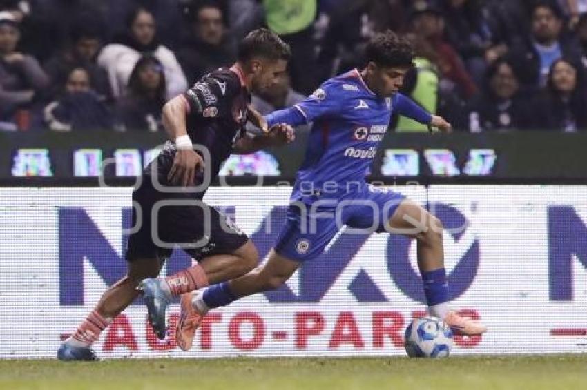 FÚTBOL . CRUZ AZUL VS PUEBLA