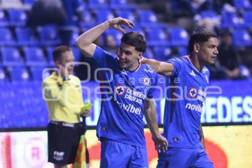FÚTBOL . CRUZ AZUL VS PUEBLA