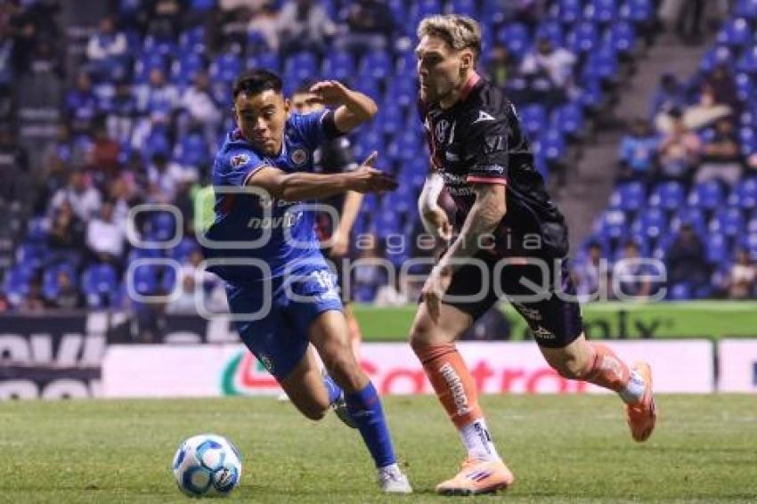 FÚTBOL . CRUZ AZUL VS PUEBLA