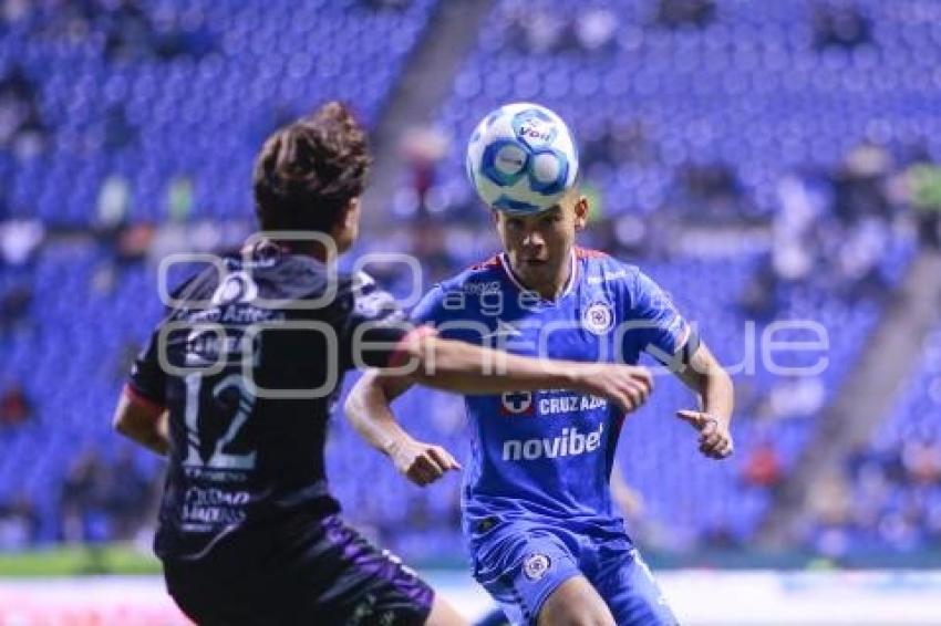 FÚTBOL . CRUZ AZUL VS PUEBLA
