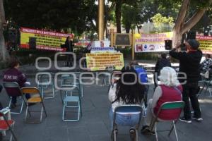 MANIFESTACIÓN . TRABAJADORES BUAP