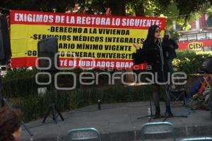 MANIFESTACIÓN . TRABAJADORES BUAP