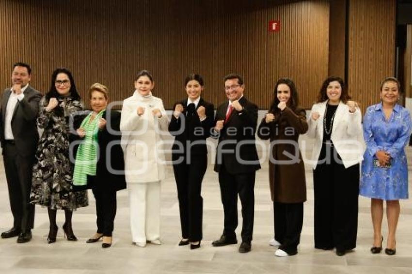 COMPARECENCIA . DEPORTE