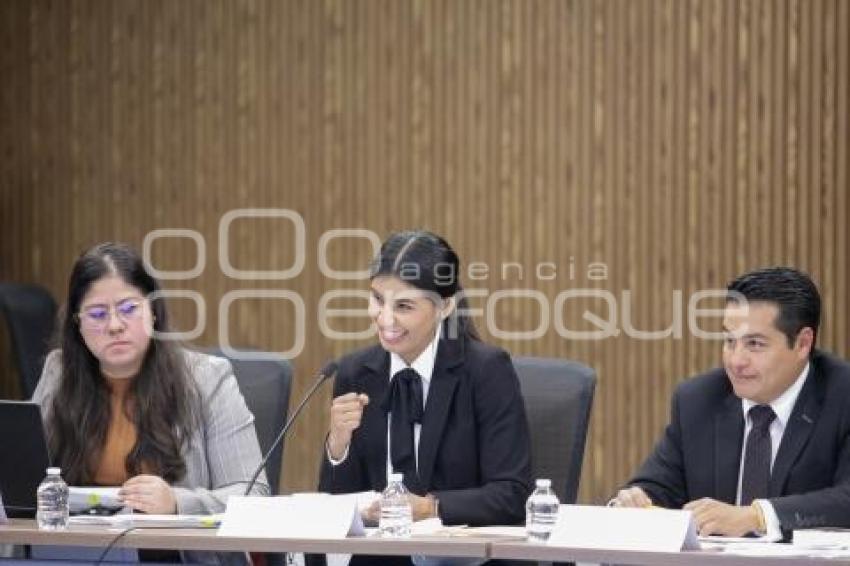 COMPARECENCIA . DEPORTE