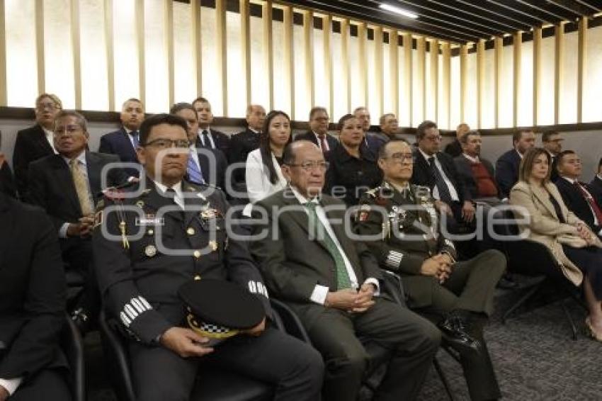 COMPARECENCIA . SEGURIDAD