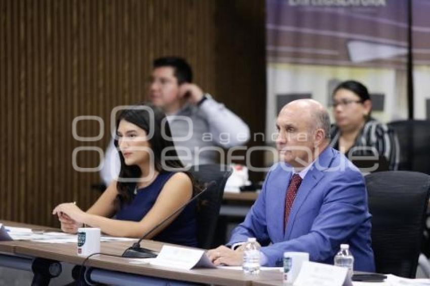 COMPARECENCIA . ECONOMÍA