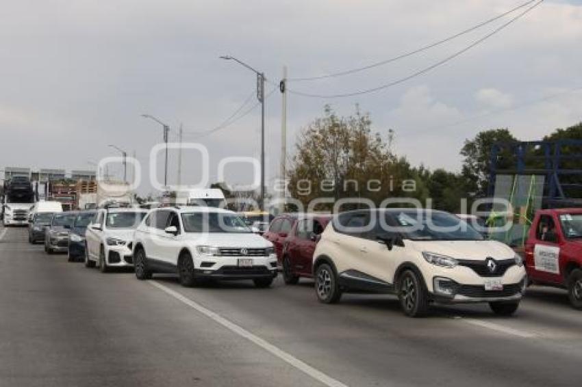 MANIFESTACIÓN AUTOS CHOCOLATE