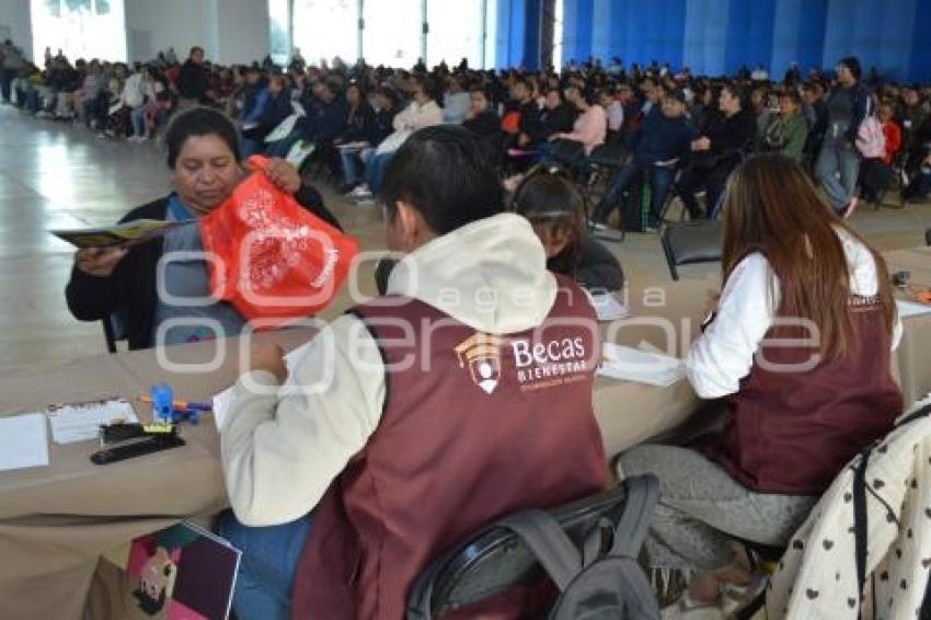 ATLIXCO . BECA RITA CETINA