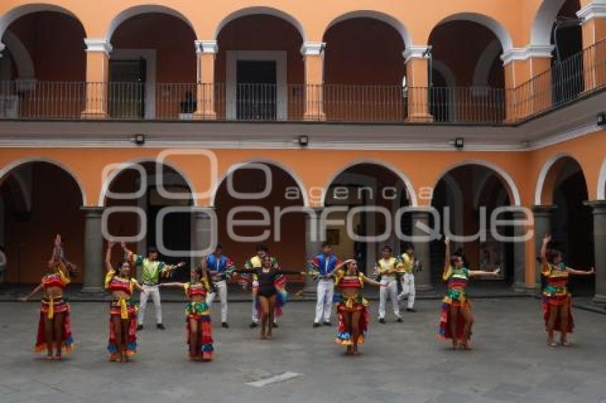 CULTURA . PRESENTACIÓN KALURIZ