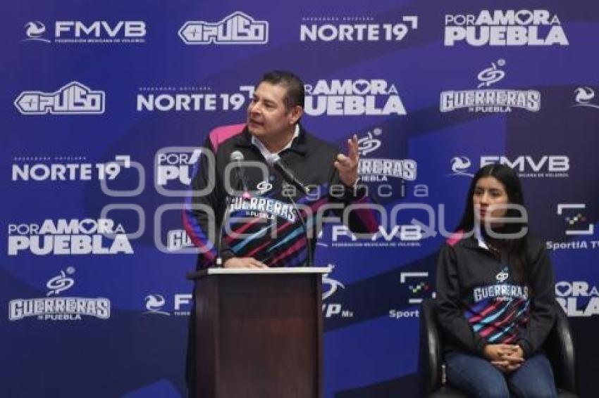 VOLEIBOL . GUERRERA DE PUEBLA VS LEONAS